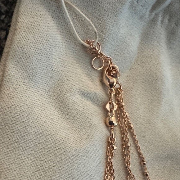 Kendra Scott Rose Gold Pendant bracelet - Picture 5 of 5